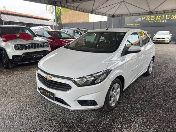 CHEVROLET ONIX 1.4 MPFI LT 8V FLEX 4P MANUAL